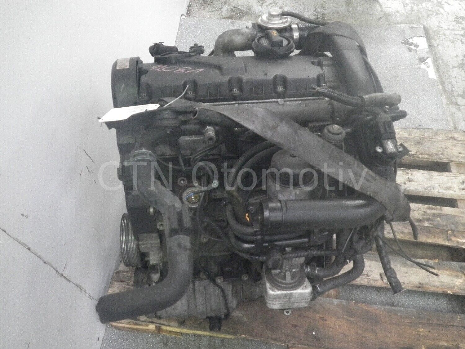Volkswagen Polo 1.9 TDI Çıkma Motor (AVB)