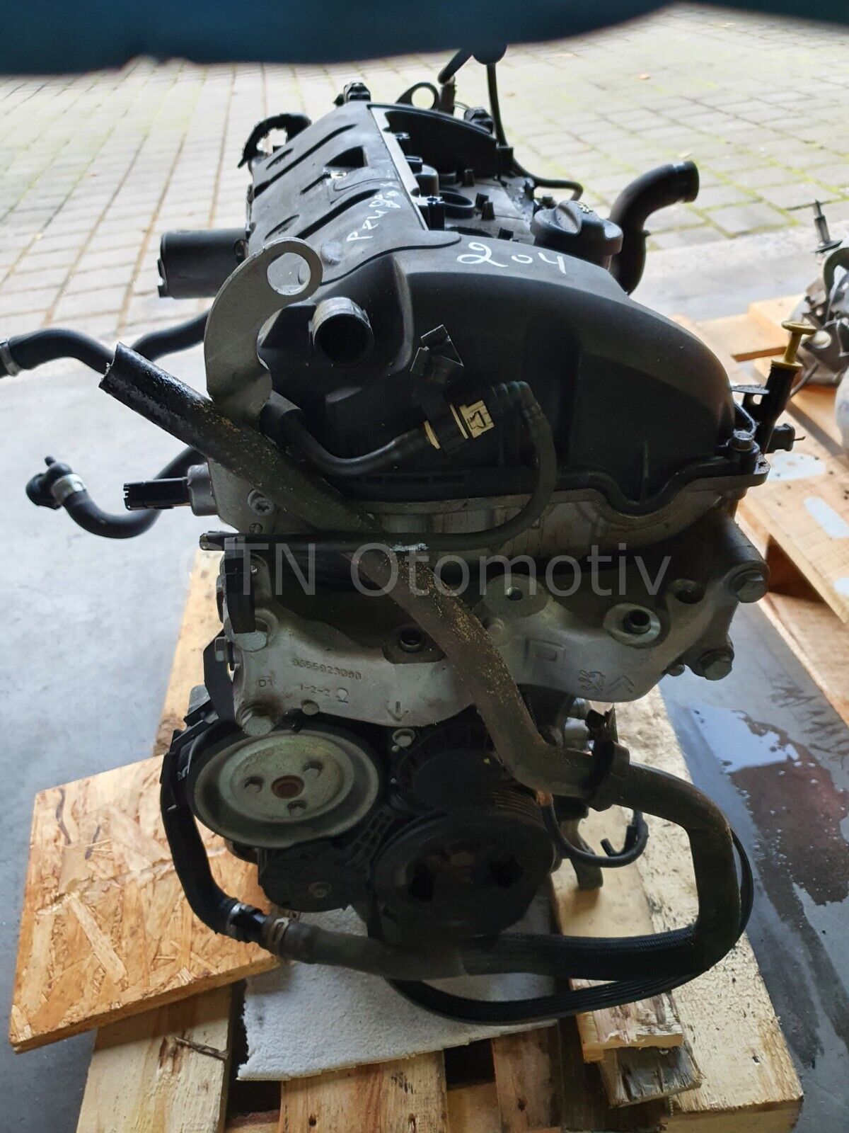 PEUGEOT 2008 1.6 VTİ ÇIKMA MOTOR (EP6C)