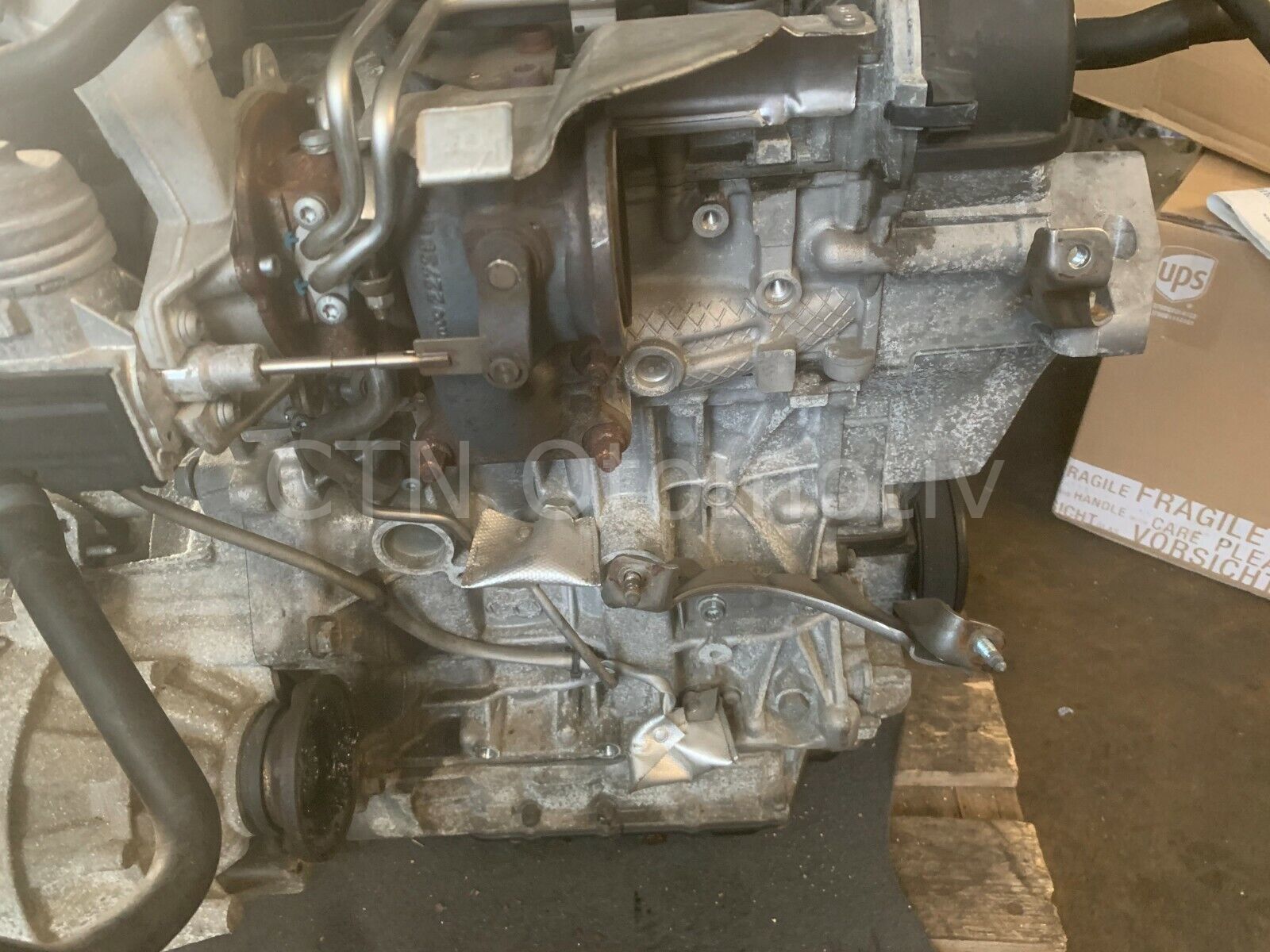 AUDI A1 1.4 TFSI ÇIKMA MOTOR (CPTA)