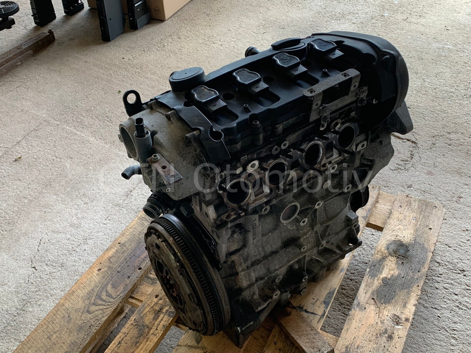 AUDI A3 2.0 FSI ÇIKMA MOTOR (BLX)