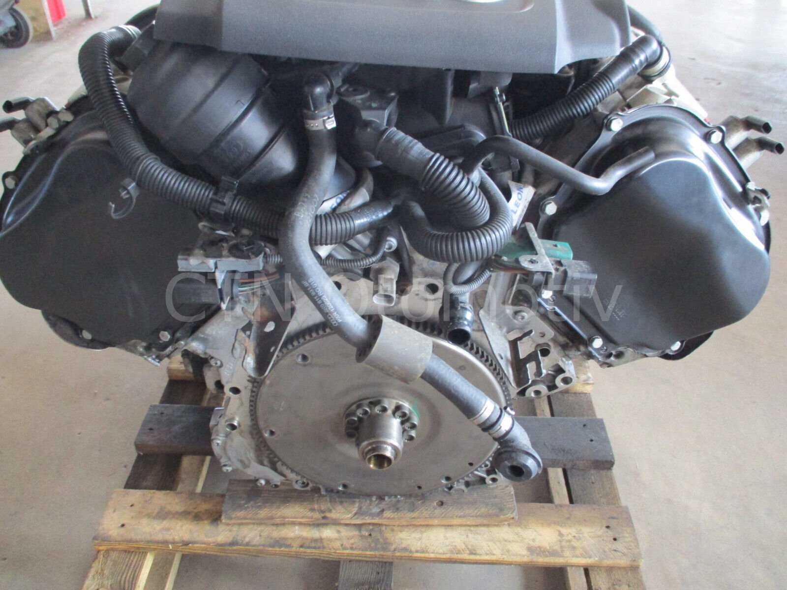 AUDI A4 B8 3.2 FSI ÇIKMA MOTOR (CALA)