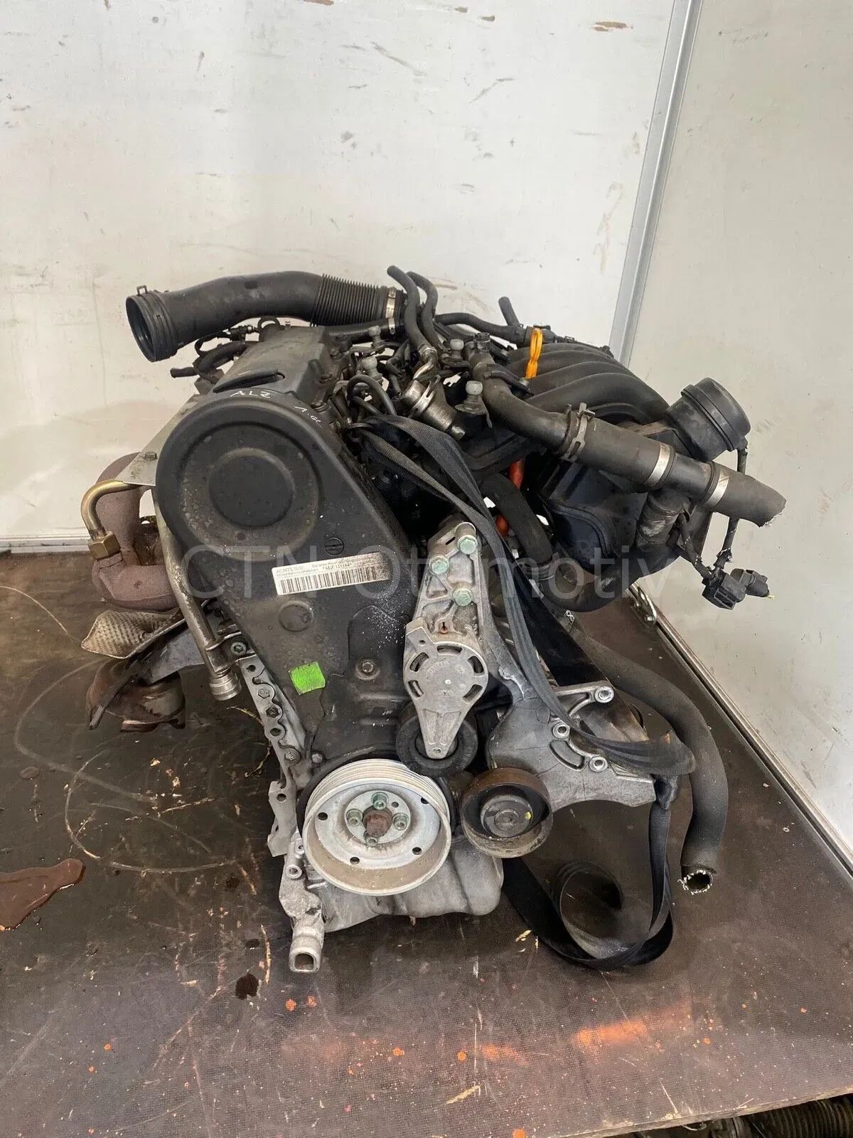 AUDI A4 B6 1.6 ÇIKMA MOTOR (ALZ)