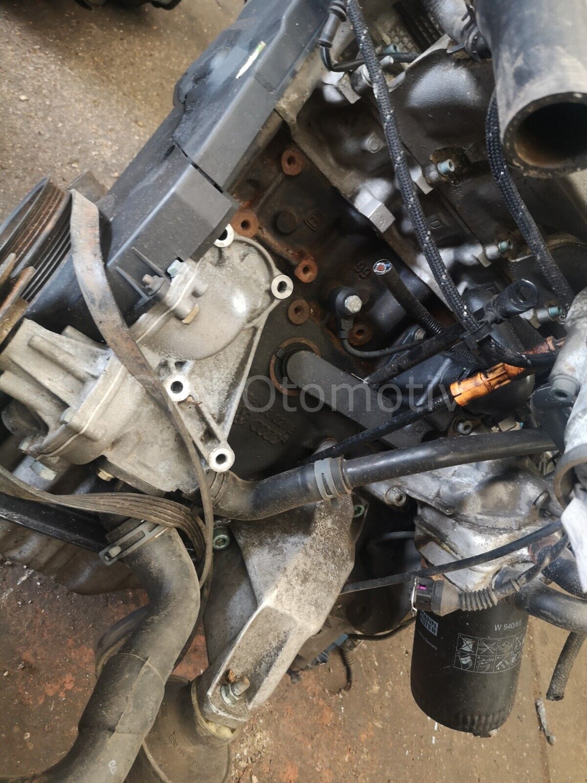 AUDI A6 C5 1.8 T ÇIKMA MOTOR (APU)