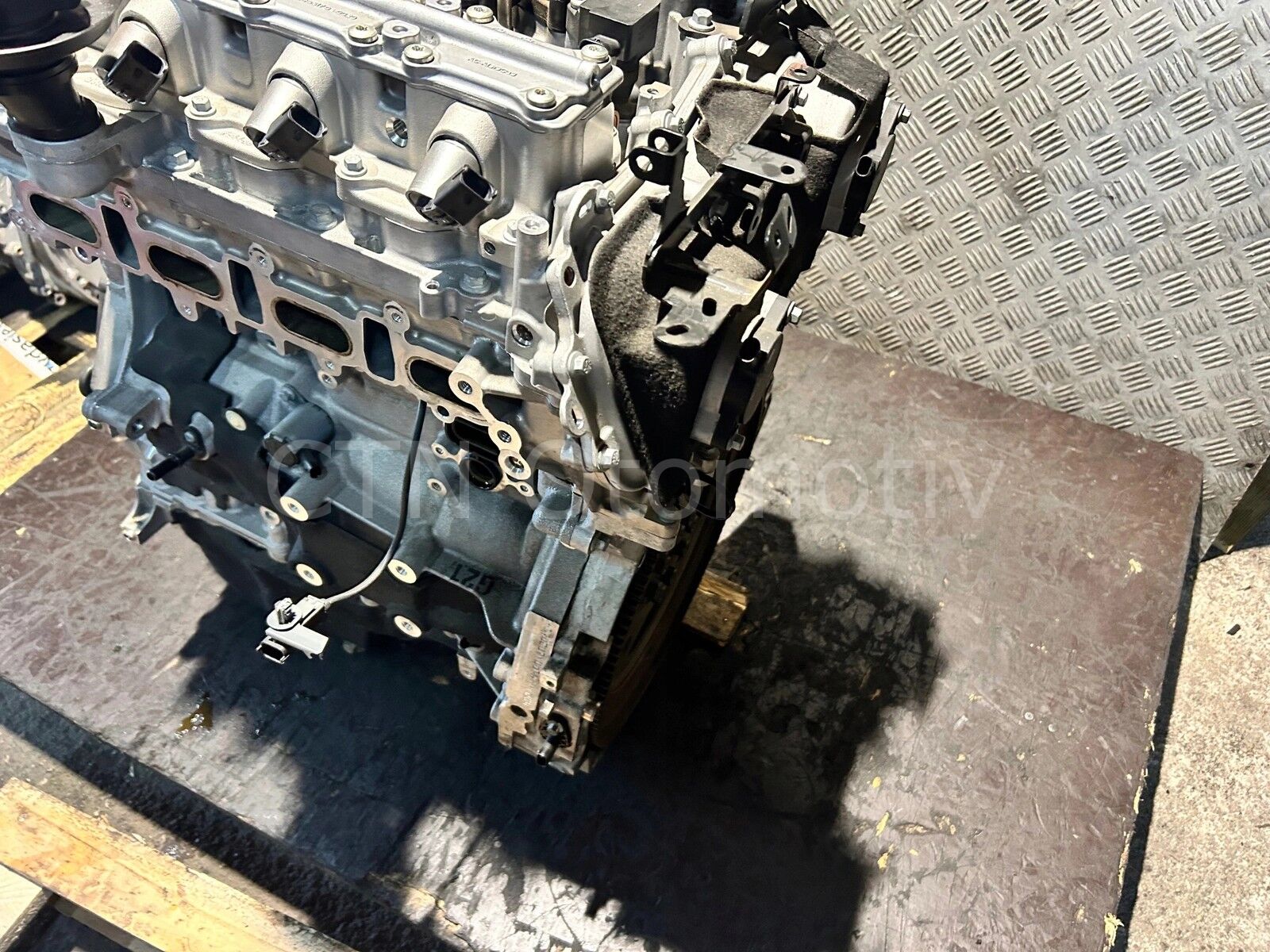 JAGUAR XE 2.0 ÇIKMA MOTOR (204PT)