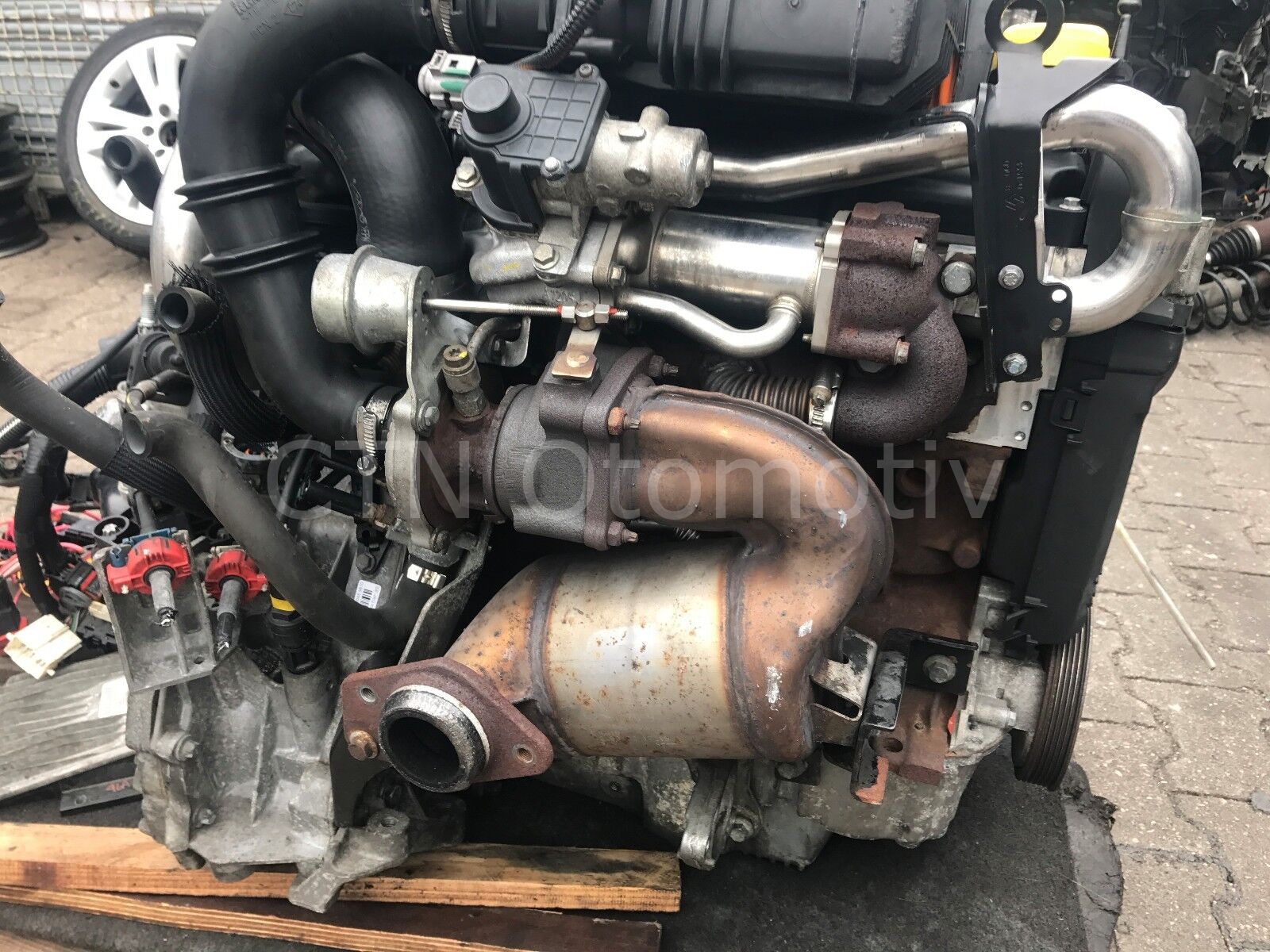 RENAULT CLIO 1.5 DCI ÇIKMA MOTOR (K9K 766)