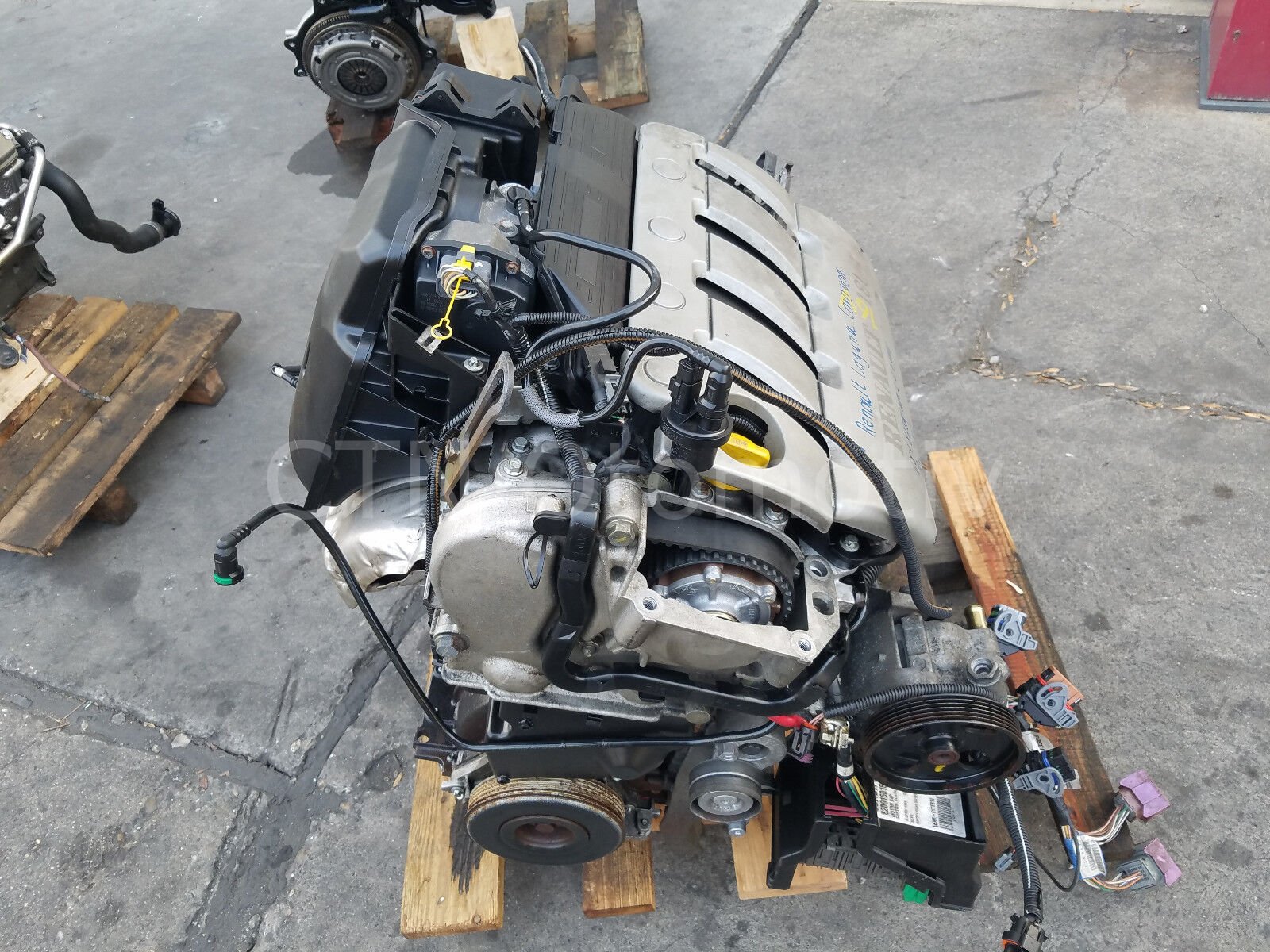 RENAULT MEGANE 1.8 ÇIKMA MOTOR (F4P 722)