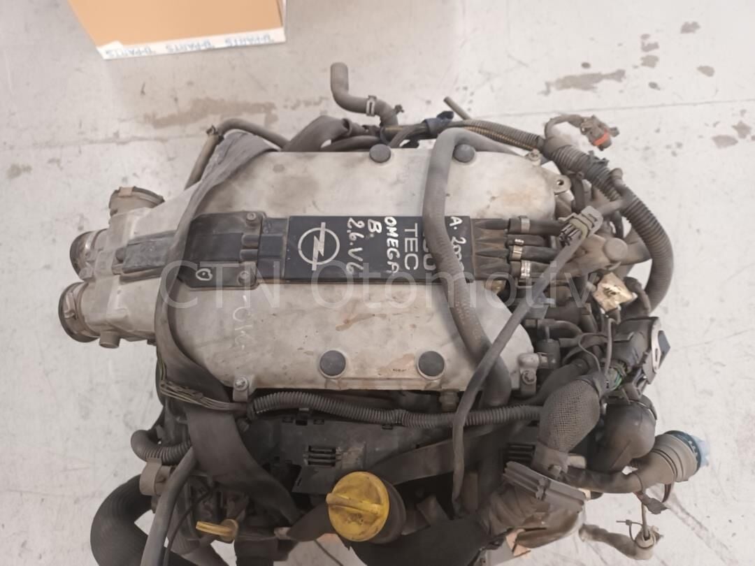 Opel Omega 2.6 Çıkma Motor (Y26SE)