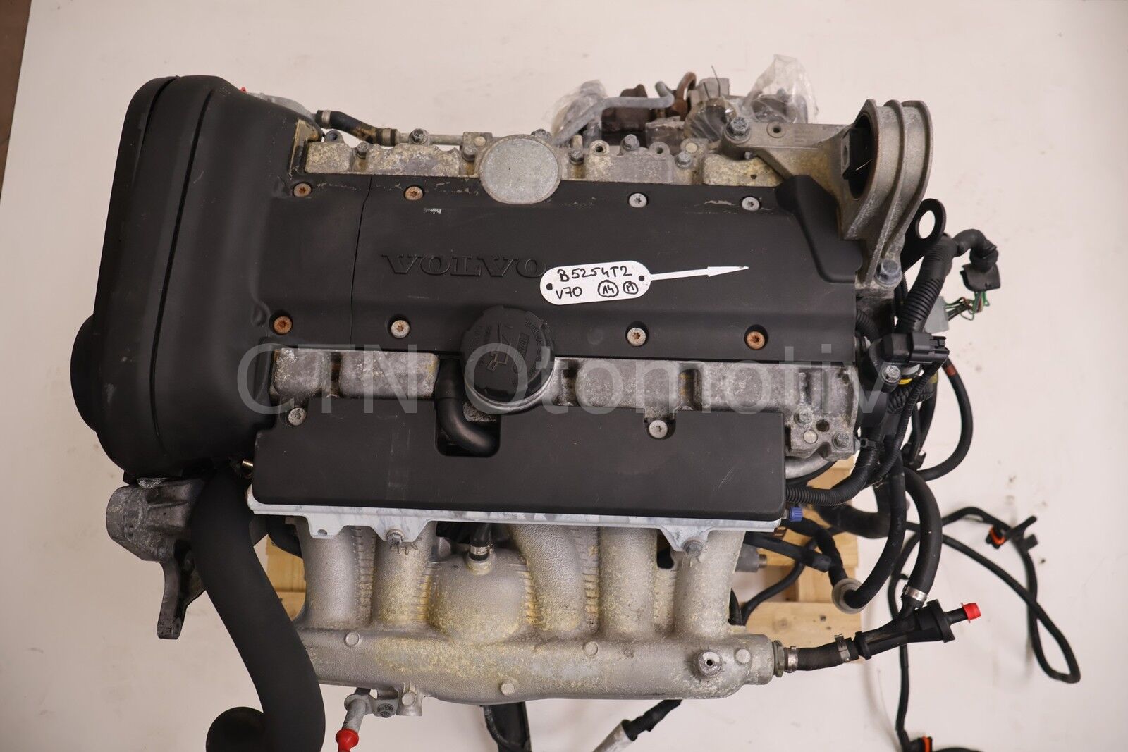 Volvo S60 2.5 T Komple Motor (B5254T2)