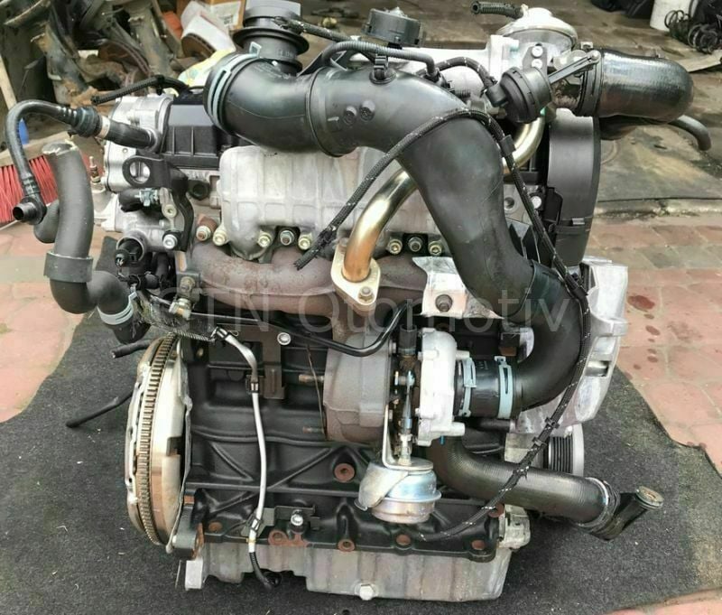 Volkswagen Golf 1.8 T Çıkma Motor (AUM)